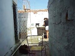 Chicas extremadamente apasionadas están involucradas en una jugosa maduras xxx gratis acción lésbica