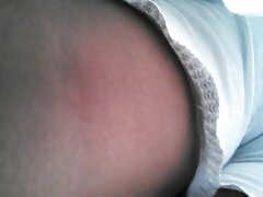 La rubia culona Allie Knox está dispuesta a montar una polla maduras bellas xxx