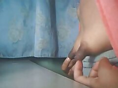 La morena maduras rusas xxx Lizaveta Kay seduce a un chico guapo