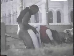 La polla del hijastro chupada y metida maduras calientes cojiendo en la vagina apretada de una rubia tetona
