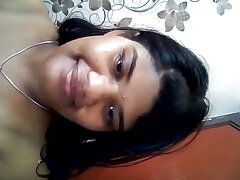 Dama con grandes maduras desnudas xxx tetas anhela un gran dong