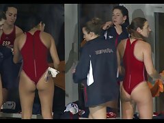 Chica rusa de aspecto mujeres maduras cojiendo inocente necesita una polla en su apretado coño