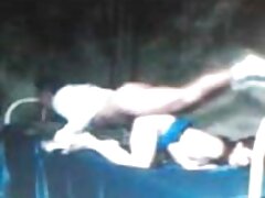 Pareja atraída a sexo interracial con camarera de maduras tetonas follando ébano tetona