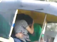 Chico negro y su amigo tienen un trío rápido mujeres maduras peludas con una chica exótica