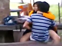 Chico delgado penetra tiernamente a rubia con su cojiendo madura culona gran polla