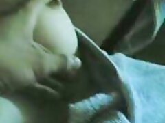 Belleza negra copula en el dormitorio con una hábil pareja blanca xxx hd maduras