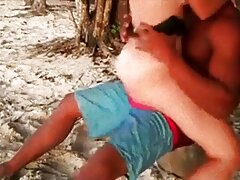 Fanciable babe Jessie Wylde está maduras mexicanas xxx teniendo sexo duro en la naturaleza